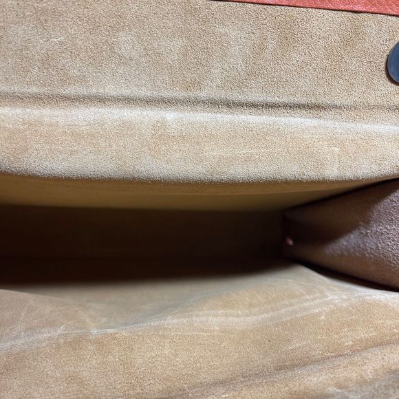 FERRARI 612 SCAGLIETTI SCHEDONI LEATHER POUCH | OWNERS MANUAL |  MODEL year 2017 - Picture 10 of 13